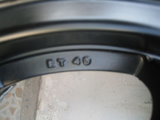 ขายล้อแม็ก ce28n 15"x6.5"  4/100,114 et40 +ยางปี10 (081-3747940)