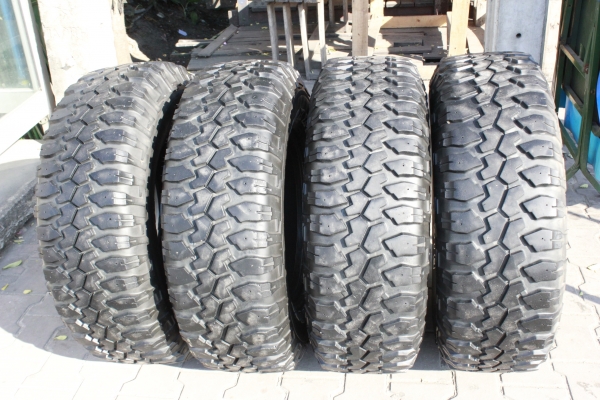 ขายยาง MUD MAXXIS 265/75/16   1ชุดMUD MAXXIS 245/75/16 1ชุด     2ชุด   18000   บ