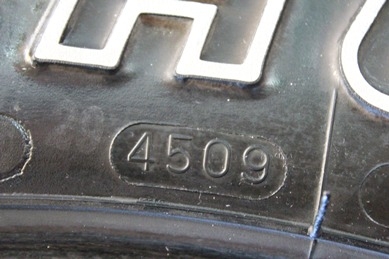 ขายยาง MUD MAXXIS 265/75/16   1ชุดMUD MAXXIS 245/75/16 1ชุด     2ชุด   18000   บ