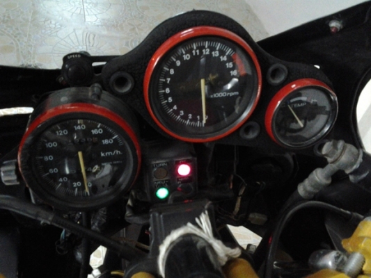 CBR400 ปี 89 ทะเบียนแท้เลข 1 รถอยู่ กทม.