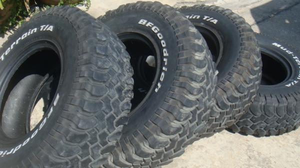ขายยาง BF Goodrich Mud  285 75 r16  ลุยสวน