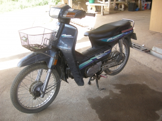 ขาย ดรีม C100N พร้อมชุดโอน 8500 ภาษีขาด