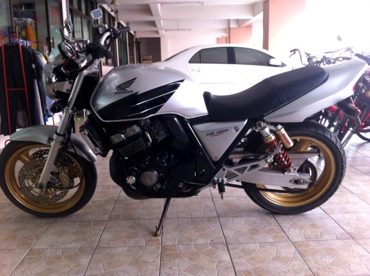 ขาย CB400 ปี98 เวอชั่นS อินวอยแท้ๆ สภาพสวยๆ ราคา79000บาท ด่วนๆๆ