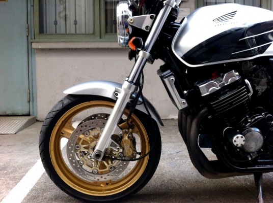 ขาย CB400 ปี98 เวอชั่นS อินวอยแท้ๆ สภาพสวยๆ ราคา79000บาท ด่วนๆๆ