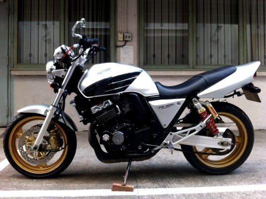 ขาย CB400 ปี98 เวอชั่นS อินวอยแท้ๆ สภาพสวยๆ ราคา79000บาท ด่วนๆๆ