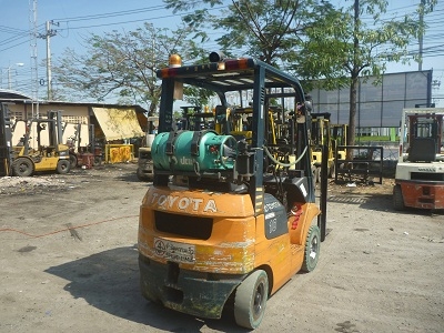 Forklift TOYOTA 7FG10  เครื่องยนต์เบนซิน 5K  2 ระบบ น้ำมัน+LPGเกียร์ครัชท์  ยกสูง 3.0 เมตร