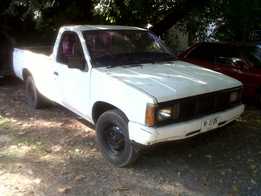 กระบะหัวเดียว นิสสัน บิ๊กเอ็ม ปี 88 เครื่องดีเซล sd 2500 ตามสภาพ ราคาถูกค่ะ