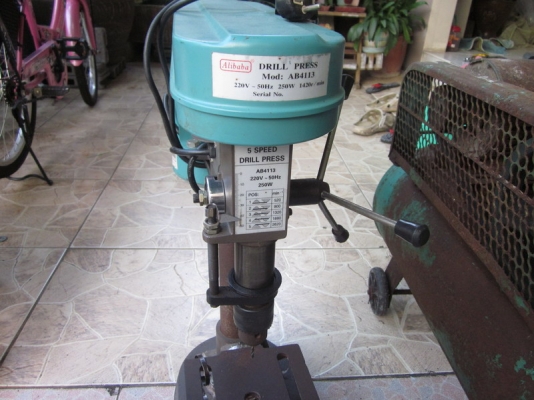 ขายปั้มลมฟูเซ็ง+แท่นสว่าน13mm 2 อย่าง 3800 บาท