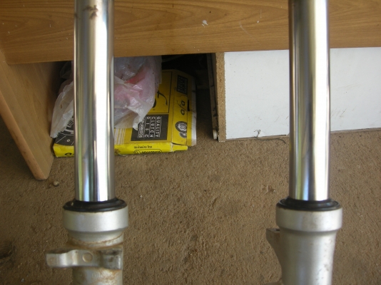 ขายโช๊คหน้า TZM 1300 ขายโช๊คหน้า TZM 1300