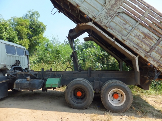 10ล้อดั้มHINO FM1M220แรงม้าดั้มสามมิตรสภาพเดิมๆคัซซีสวยยางเต็ม