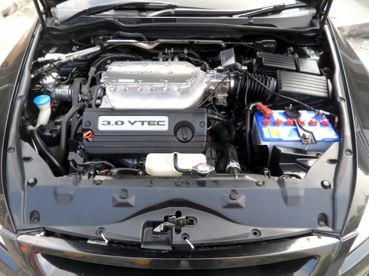 Honda Accord 3.0 V6 ปี 2004 สีดำ