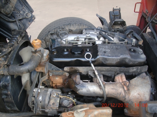 อีซูซุNKR 110 หัวการ์ตูนแท้ห้างพร้อมเครน 2.5 ตัน อีซูซุNKR 110 หัวการ์ตูนแท้ห้างพร้อมเครน 2.5 ตัน