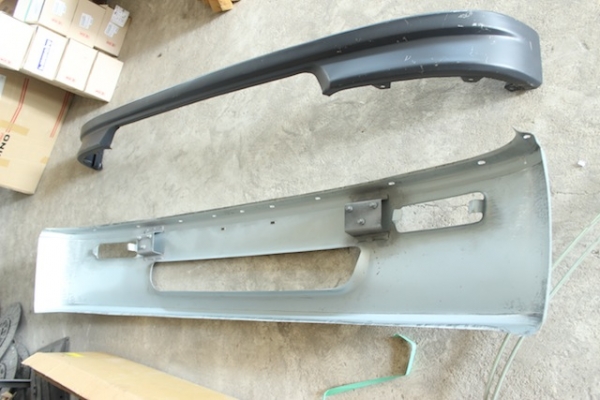 กันชน Isuzu Deca หัวใหญ่ + ชายกันชน ปั้มมาใหม่ๆ ไม่ทำสี