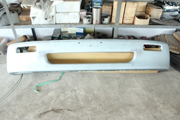 กันชน Isuzu Deca หัวใหญ่ + ชายกันชน ปั้มมาใหม่ๆ ไม่ทำสี