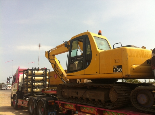 ขาย รถแบคโฮ KOMATSU PC130-6K นำเข้าจากญี่ปุ่น รถปี2003 ไฟฟ้าเต็ม ทำงาน5000ชั่วโมง ติดต่อ 081-2990958 ขาย รถแบคโฮ KOMATSU PC130-6K นำเข้าจากญี่ปุ่น รถปี2003 ไฟฟ้าเต็ม ทำงาน5000ชั่วโมง ติดต่อ 081-2990958