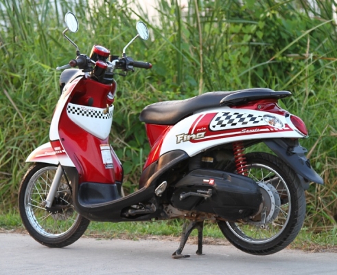 @@@     ( รถไม่แพง..ดี..ช้า....อดแน่ๆ ) ขาย ยามาฮ่า ฟีโนใหม่ ไมล์แยก  รถปลายปี 2011 เครื่องเดิมๆ ราคา 22,000 บาท     @@@
