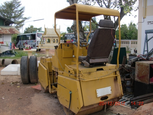 ขายรถบดล้อเหล็ก 2 ตัน สภาพใหม่