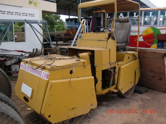 ขายรถบดล้อเหล็ก 2 ตัน สภาพใหม่