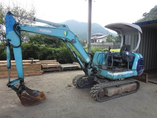 ขายรถแบคโฮ KUBOTA K-030(เท่าPC30-7) นำเข้าจากญิ่ปุ่น ชมVDOการทำงานได้ครับ ติดต่อ 089-8368497