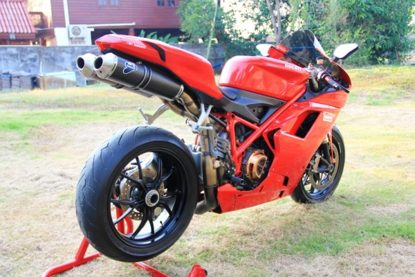 ขาย Ducati 1098 ปี 08 พร้อม สพม. ท่อแต่งทั้งยวง เทอมิยอง พร้อมกล่องแต่ง