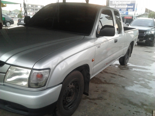 D4D แค๊ป 2003  J  2.5  เกียร์ธรรมดา  เดิมๆ สวยๆ