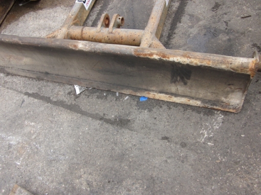 ขาย- ใบดัน สำหรับใส่รถแบคโฮ มีหลายอัน เริ่มต้นที่ 9,500-19,000 บาท