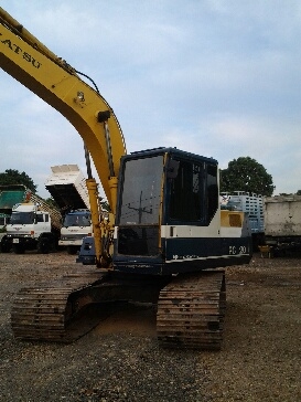 KOMATSU PC120-5 ตัวเดินใหญ่ คอนโทรนสั้นเฟรมสวยโซ่หนา