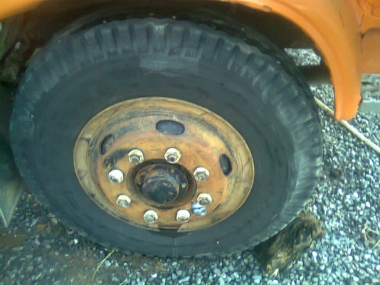 ขายหกล้อดั้มNISSAN- CP-160 สวยเดิมๆ