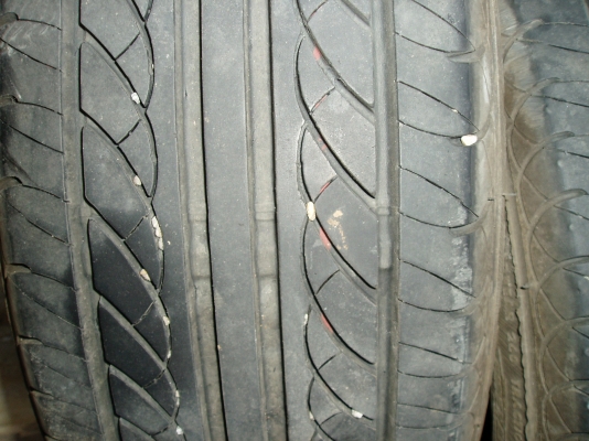 ขายาง185 65 14 ปี11