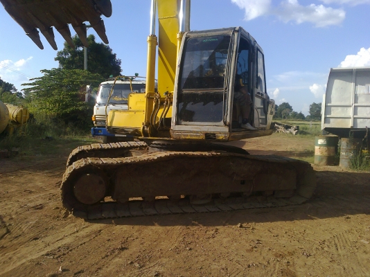 ขายรถแบคโฮ KOBELCO SK200-T เก๋งเทา ซี้เรี้ยล.17000 เอกสารอิมวอย เครื่องแน้น ปั้มแรง ไฟฟ้าครบ พร้อมลุย