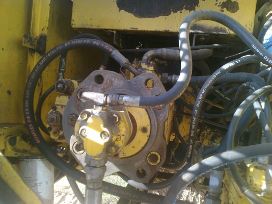 ขายรถแบคโฮ KOBELCO SK200-T เก๋งเทา ซี้เรี้ยล.17000 เอกสารอิมวอย เครื่องแน้น ปั้มแรง ไฟฟ้าครบ พร้อมลุย