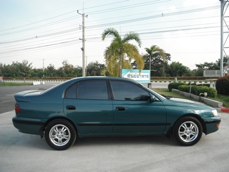 ขาย TOYOTA 1.6 GLi Corona ปี 95 เกียร์ออโต้ แม็ก 15" ยางใหม่