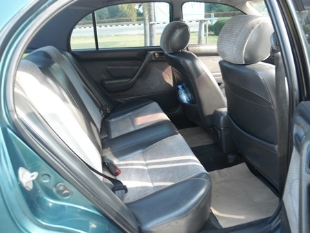 ขาย TOYOTA 1.6 GLi Corona ปี 95 เกียร์ออโต้ แม็ก 15" ยางใหม่