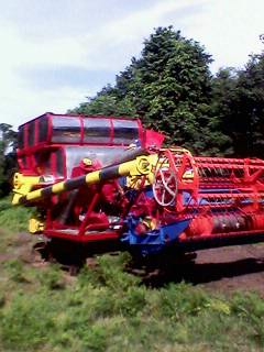 ขายรถเกี่ยวข้าว Sakpattana ราคาย่อมๆๆๆๆ