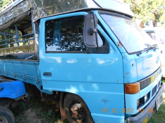 ขาย ISUZU NKR 110 แรง รถรับส่งนักเรียน  ห้างแท้