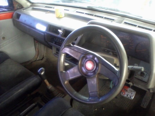 ขายNISSAN SUNNY FF ทะเบียนเต็ม+โอนราคา48,000บาท ขายNISSAN SUNNY FF ทะเบียนเต็ม+โอนราคา48,000บาท