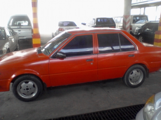 ขายNISSAN SUNNY FF ทะเบียนเต็ม+โอนราคา48,000บาท