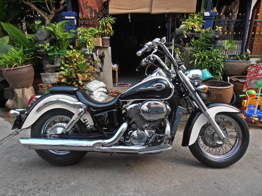 ((ขายเเล้วครับ)) HONDA Shadow 750 cc.  ทะเบียนแท้ ขอบคุณพี่เสือครับ