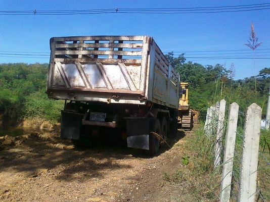 รถสิบล้อ HINO FM 1A 500 SERIES เครื่อง 330 แรงม้า ไมล์ 70,xxx กิโลเมตร รถใหม่ปี 54  ราคาต่อรองได้