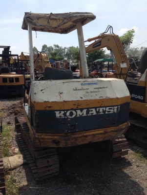 KOMATSU PC30-3 เก่าไทย ขายตามสภาพนะครับ KOMATSU PC30-3 เก่าไทย ขายตามสภาพนะครับ