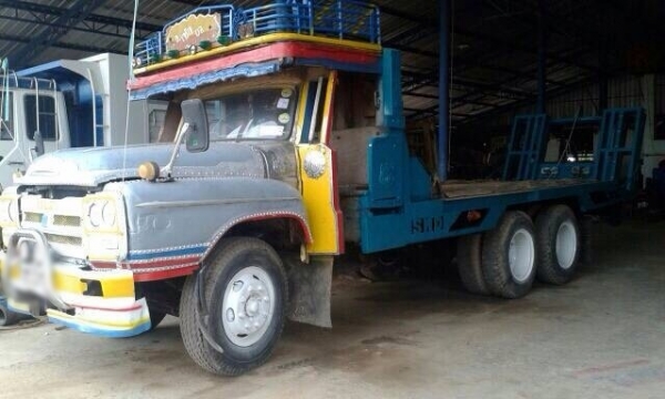 ขายเทเลอร์รถเกี่ยวหน้ายาว เครื่อง EH700 165 แรง 1 เพลา เพลามิตซู พวงมาลัยพาวเวอร์