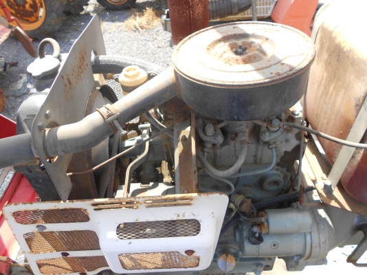 ขายรถแทรกเตอร์ YANMAR YM 2000 ขายรถแทรกเตอร์ YANMAR YM 2000