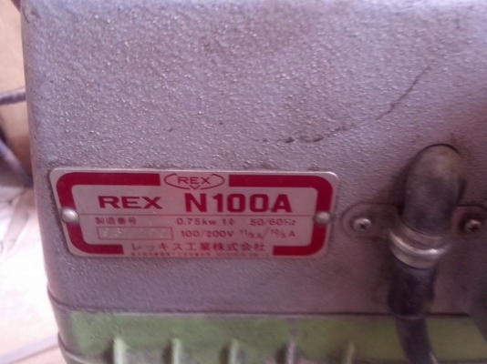 ขายเครื่องต๊าบเกลียว 4 นิ้ว เก่าญี่ปุ่นสภาพดีมากครับ ใช้ได้ ทั้ง 110/220v. ราคานี้ต้องรีบครับ