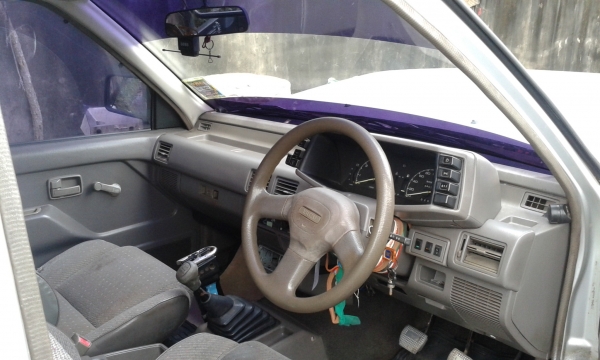 ขายเรือนใมร์ อีซูซุ `TFR` มังกรทองสภาพสวยๆ ราคา 950บ. ขายเรือนใมร์ อีซูซุ `TFR` มังกรทองสภาพสวยๆ ราคา 950บ.