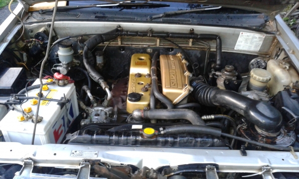 ขายเรือนใมร์ อีซูซุ `TFR` มังกรทองสภาพสวยๆ ราคา 950บ. ขายเรือนใมร์ อีซูซุ `TFR` มังกรทองสภาพสวยๆ ราคา 950บ.