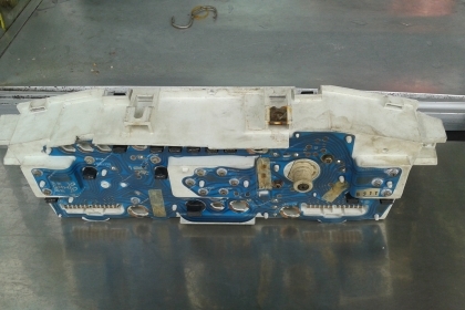 ขายเรือนใมร์ อีซูซุ `TFR` มังกรทองสภาพสวยๆ ราคา 950บ. ขายเรือนใมร์ อีซูซุ `TFR` มังกรทองสภาพสวยๆ ราคา 950บ.