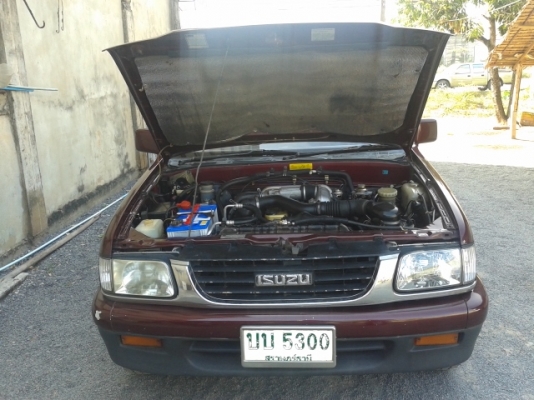 ขายเรือนใมร์ อีซูซุ `TFR` มังกรทองสภาพสวยๆ ราคา 950บ. ขายเรือนใมร์ อีซูซุ `TFR` มังกรทองสภาพสวยๆ ราคา 950บ.