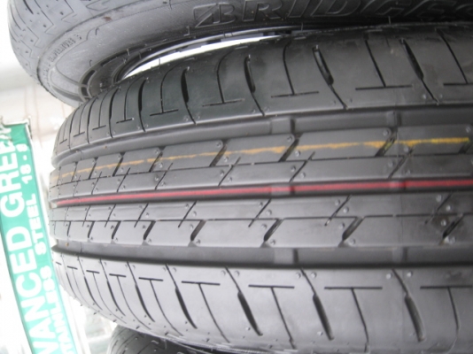 ขายกะทะล้อป้ายแดง Mitsu attrage ขอบ14 4รู100 +ยางยางผลิตสัปดาห์ที่ 27ปี13 สนใจติดต่อเล็กคลองสามครับ (081-3747940)