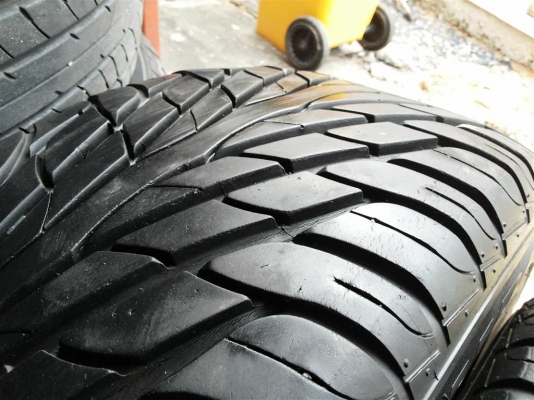 Maxxiss 235/55/18 ดอกหนาๆ ยางสวยมาก