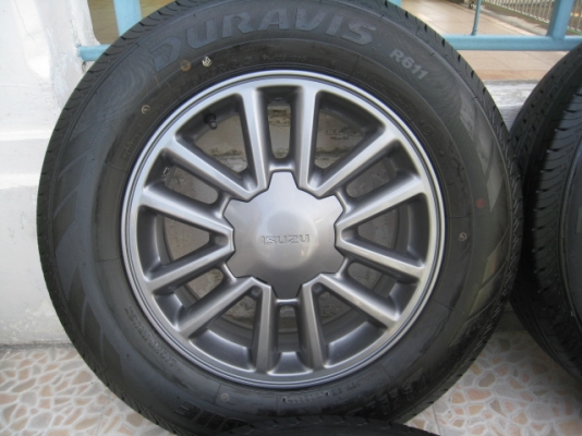 ขายล้อแม็ก All new Isuzu d-max สีรมดำ ป้ายแดงถอดจากศูนย์ 16"x6.5" et41 6รู139.7 +ยางผลิตสัปดาห์ที่34 ปี13 สีและตุ่มที่หน้ายางมีอยู่ทุกเส้นครับ  สนใจติดต่อเล็กคลองสาม (081-3747940)